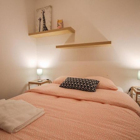 One Bedroom Equipped In Old Lille Extérieur photo