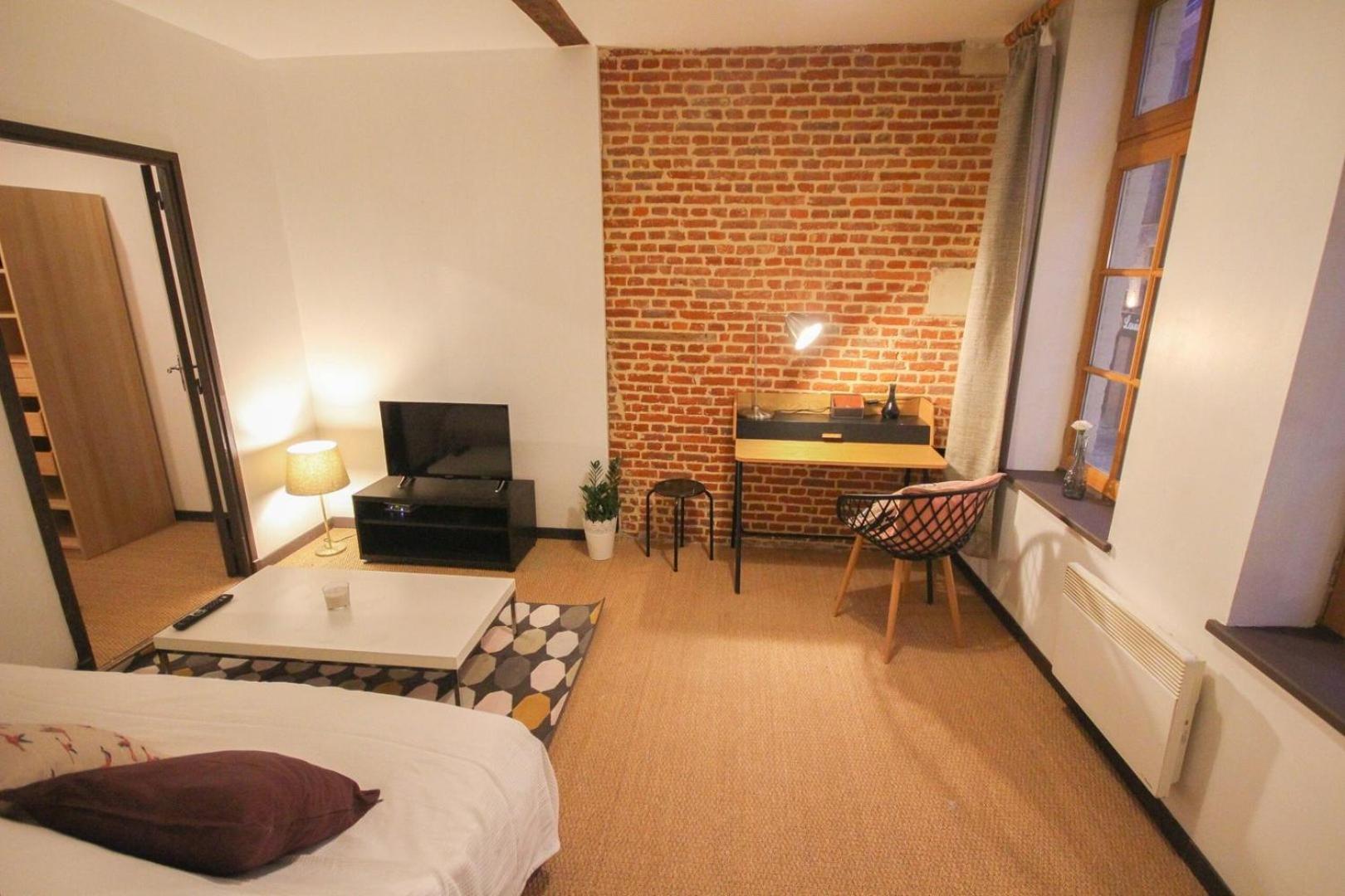 One Bedroom Equipped In Old Lille Extérieur photo